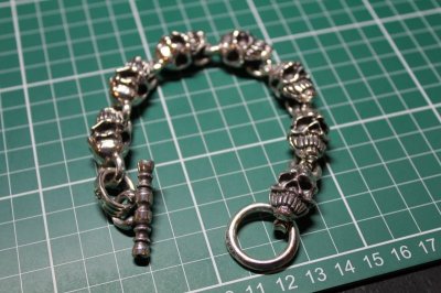 画像1: 輪廻転生・銀仮面髑髏　Visored Skull Bracelet・ヴァイザードスカルブレスレット（受注生産品・Built to Order Products）