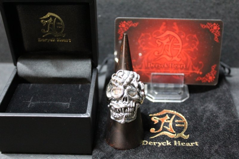 画像3: 銀勲刻牌髑髏輪　Jack of Clubs Lancelot Skull Ring （受注生産品・Built-to-order products） (3)