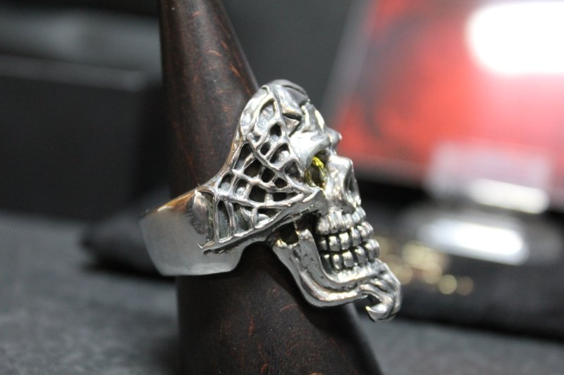 画像11: 銀命刻牌髑髏輪 Ace of Spades Rage Skull Ring ・with gemstone(受注生産品・Built-to-order products) (11)