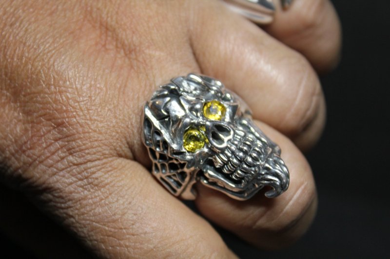 画像24: 銀命刻牌髑髏輪 Ace of Spades Rage Skull Ring ・with gemstone(受注生産品・Built-to-order products) (24)