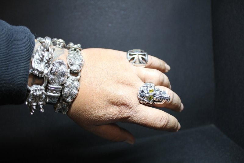 画像16: 銀命刻牌髑髏輪 Ace of Spades Rage Skull Ring ・with gemstone(受注生産品・Built-to-order products) (16)