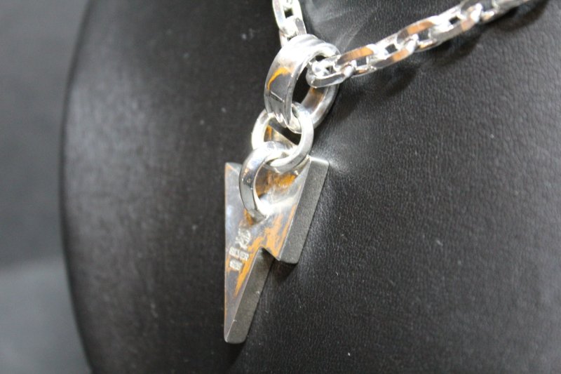 画像11: 銀稲妻一閃(M) Lightning Pendant(稲妻ペンダント)・(受注生産品・Built-to-order products) (11)