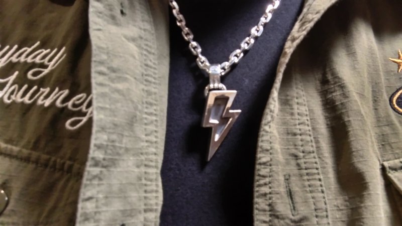 画像19: 銀稲妻一閃(M) Lightning Pendant(稲妻ペンダント)・(受注生産品・Built-to-order products) (19)