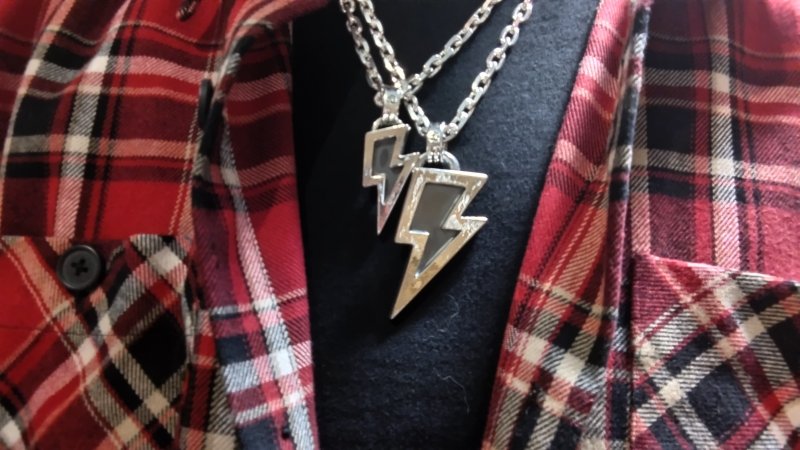 画像23: 銀稲妻一閃(M) Lightning Pendant(稲妻ペンダント)・(受注生産品・Built-to-order products) (23)