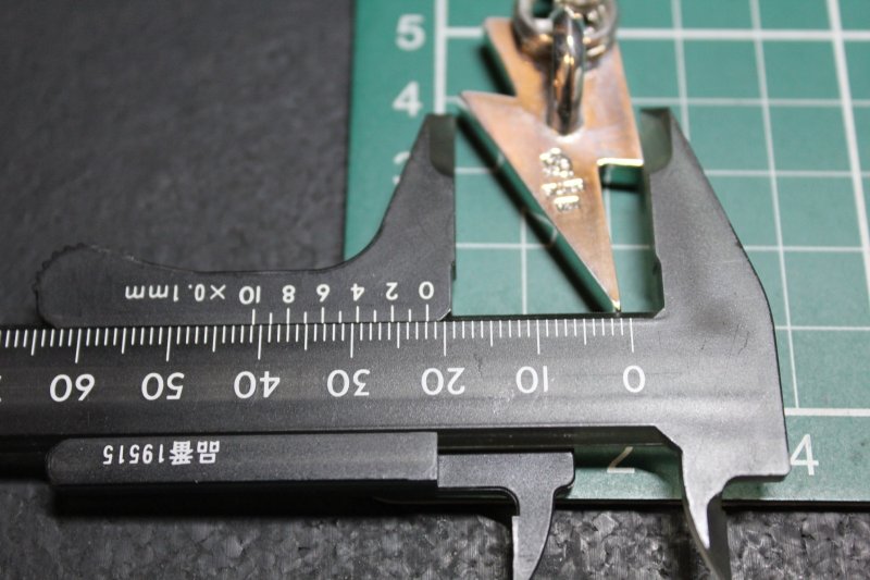 画像16: 銀稲妻一閃(M) Lightning Pendant(稲妻ペンダント)・(受注生産品・Built-to-order products) (16)