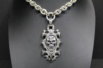 画像2: Imperial Shield Skull Pendant Necklace（受注生産品・Built to Order Products） 