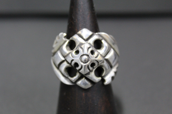 画像1: 銀蕾十字輪　バドクロスリング・Bud Cross Ring　（受注生産品・Built to Order Products） (1)